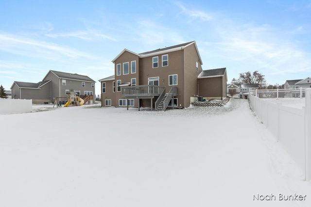 3857 Winsome Drive, Georgetown Twp, MI 49426