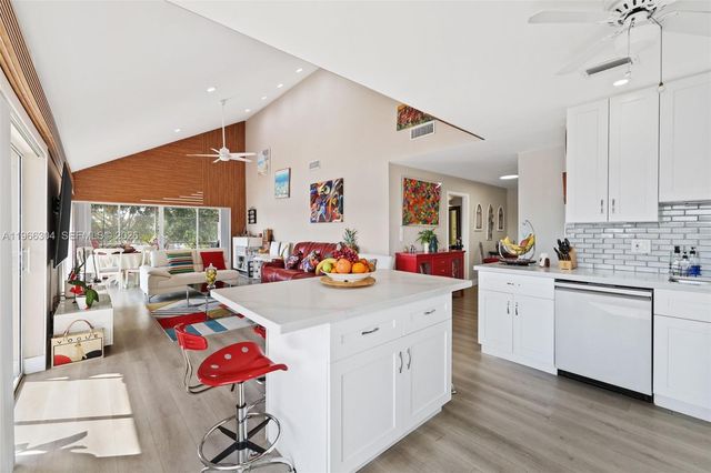 7531 NW 86th Ter 201, Tamarac, FL 33321