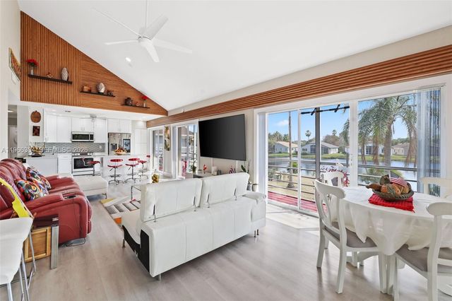 7531 NW 86th Ter 201, Tamarac, FL 33321