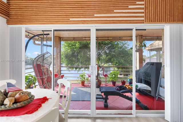 7531 NW 86th Ter 201, Tamarac, FL 33321