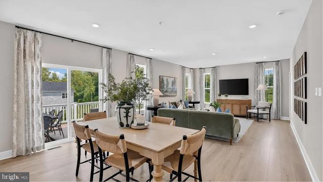 10521 COSMOS CT, La Plata, MD 20646