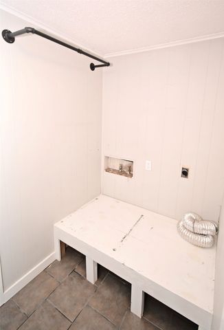 111 E Oak Street, Yantis, TX 75497