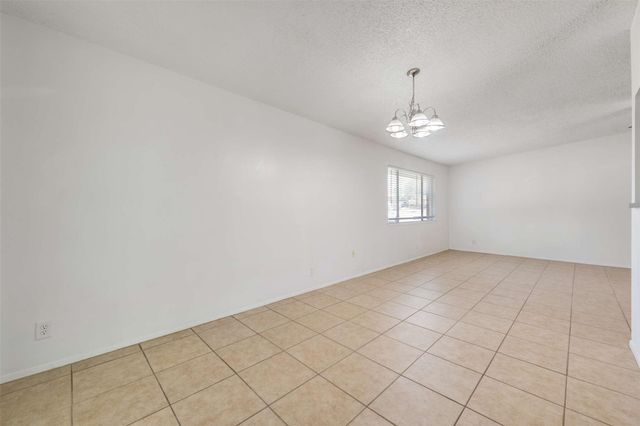 1207 W Rundberg LN, Austin, TX 78758