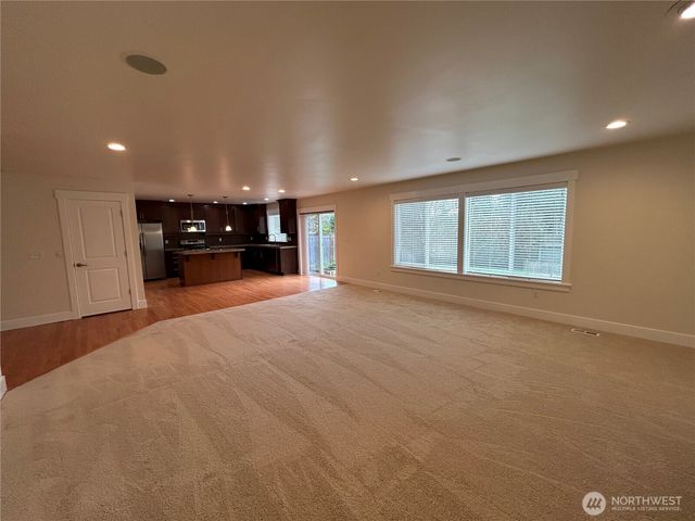 153 SW 311th Place, Federal Way, WA 98023