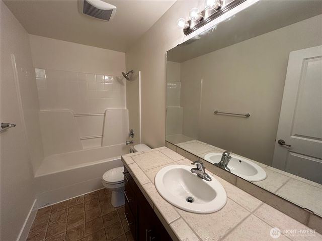 153 SW 311th Place, Federal Way, WA 98023