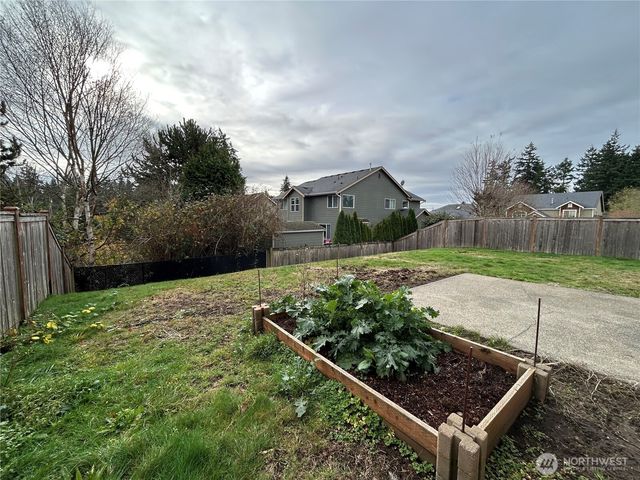 153 SW 311th Place, Federal Way, WA 98023