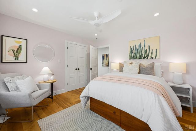 18 Dutch Valley Ln, San Anselmo, CA 94960