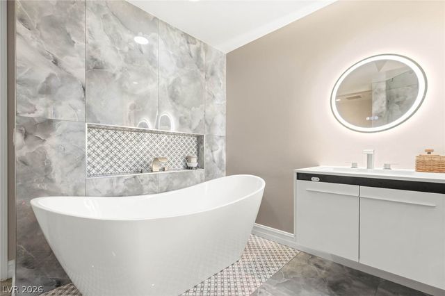 322 Karen Avenue 3801, Las Vegas, NV 89109