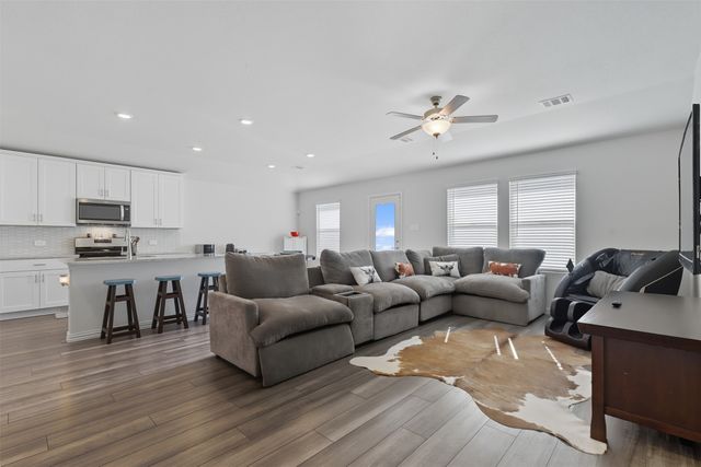 3004 Brittlebush Drive, Fort Worth, TX 76108