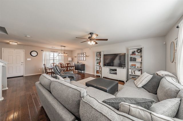 5752 Mountain Stream Trail, Fort Worth, TX 76244