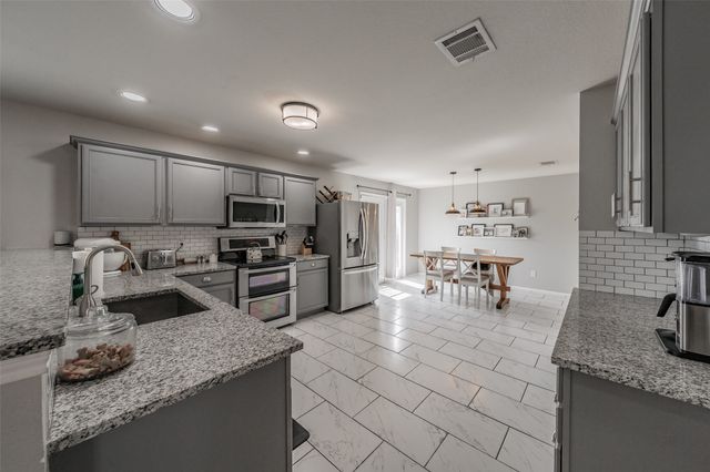 5752 Mountain Stream Trail, Fort Worth, TX 76244