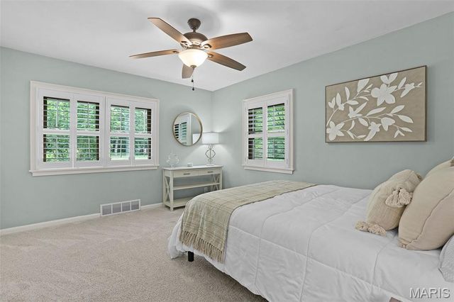 1102 Franklin Avenue, Edwardsville, IL 62025
