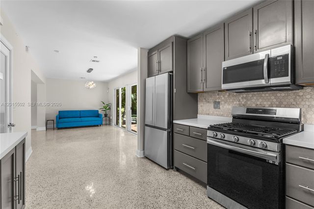 340 NE 129th St, North Miami, FL 33161