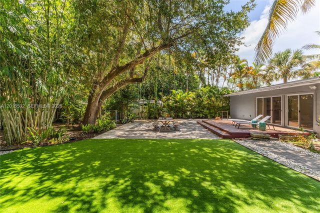 340 NE 129th St, North Miami, FL 33161