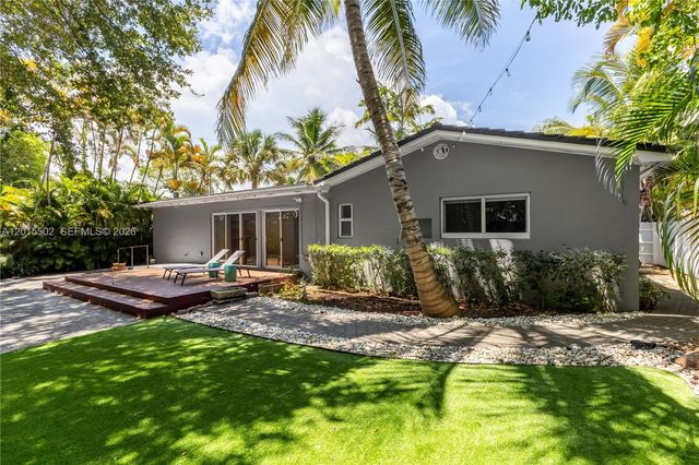 340 NE 129th St, North Miami, FL 33161
