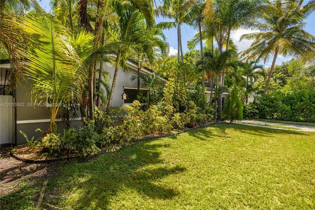 340 NE 129th St, North Miami, FL 33161