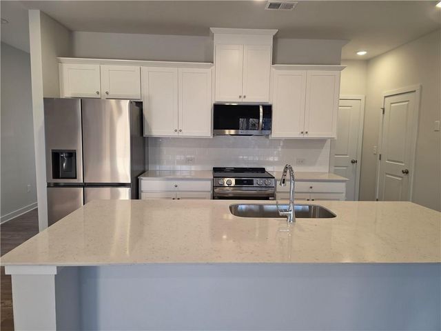 7445 Quinn Place 138, Flowery Branch, GA 30542