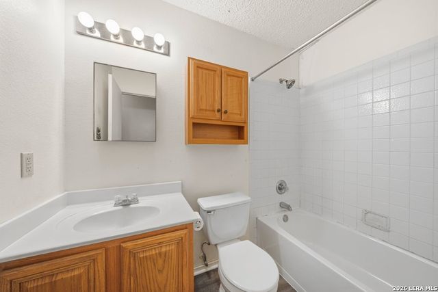 823 PINEHURST DR, New Braunfels, TX 78130