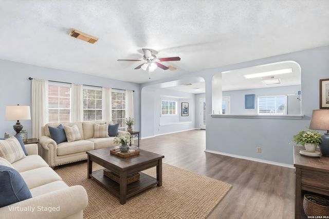 823 PINEHURST DR, New Braunfels, TX 78130