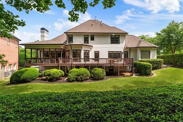 9170 Nesbit Lakes Drive, Roswell, GA 30022