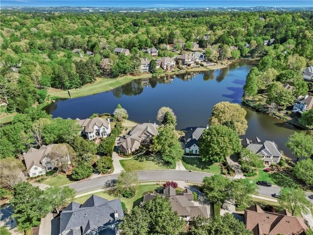 9170 Nesbit Lakes Drive, Roswell, GA 30022