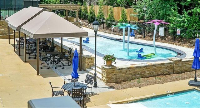 9170 Nesbit Lakes Drive, Roswell, GA 30022