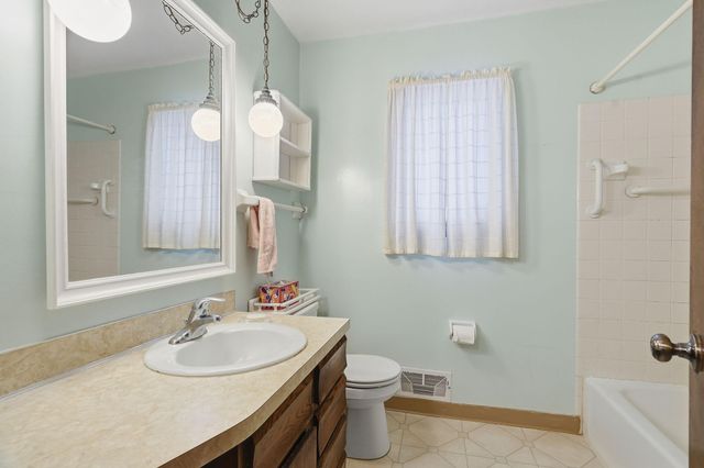 10304 107th Place N, Maple Grove, MN 55369