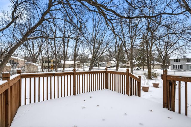 10304 107th Place N, Maple Grove, MN 55369