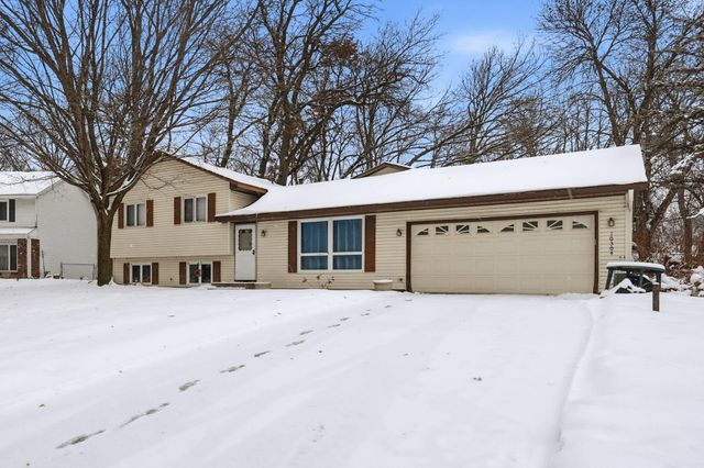 10304 107th Place N, Maple Grove, MN 55369
