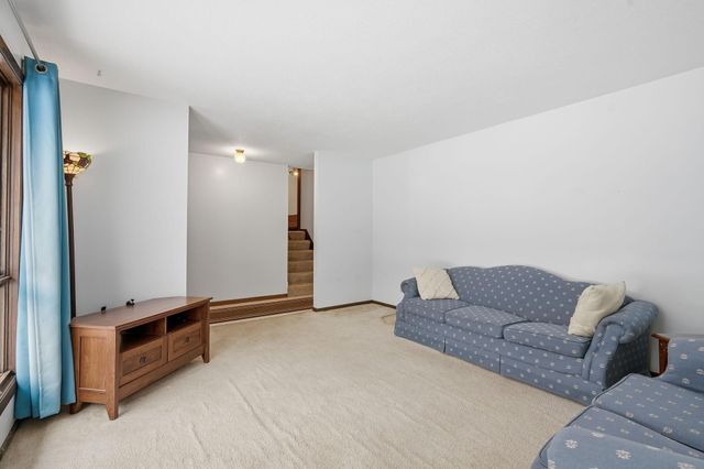 10304 107th Place N, Maple Grove, MN 55369