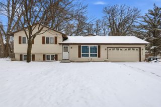 10304 107th Place N, Maple Grove, MN 55369