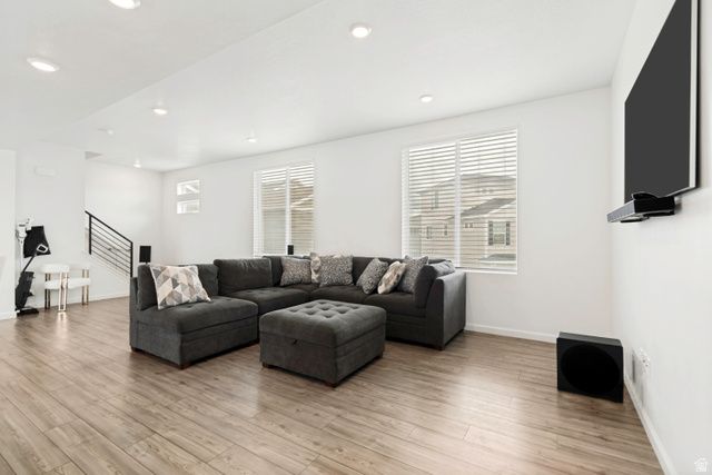 62 E STROLL AVE, Saratoga Springs, UT 84045