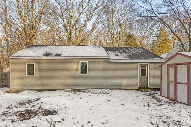 4305 Keller Street, Norton Shores, MI 49441