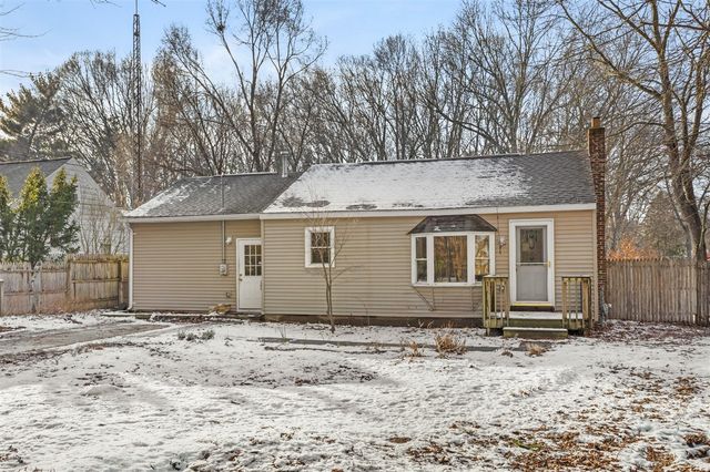 4305 Keller Street, Norton Shores, MI 49441