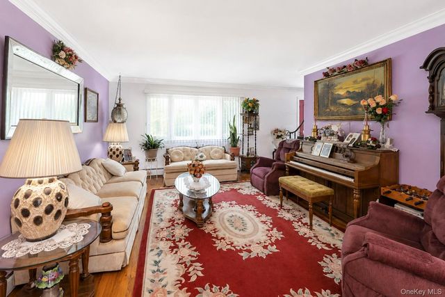 172 Lawrence Road, Kings Park, NY 11754