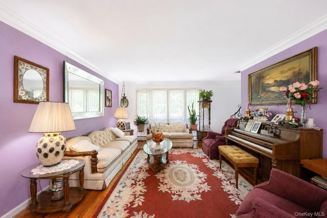172 Lawrence Road, Kings Park, NY 11754