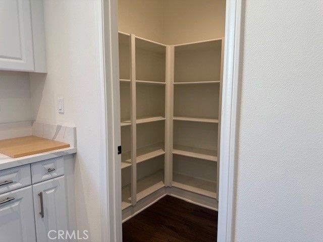 5860 LINDEN 8, Long Beach, CA 90805