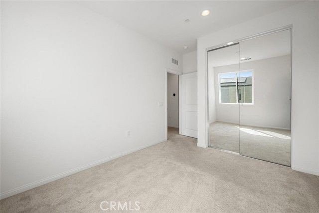 5860 LINDEN 8, Long Beach, CA 90805