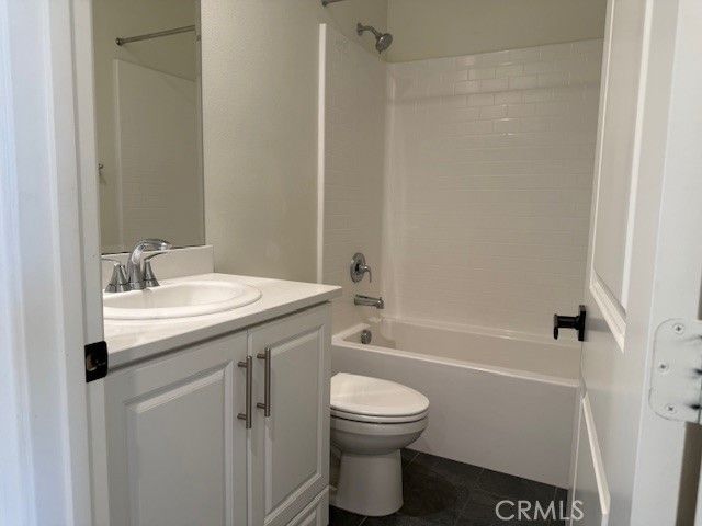 5860 LINDEN 8, Long Beach, CA 90805