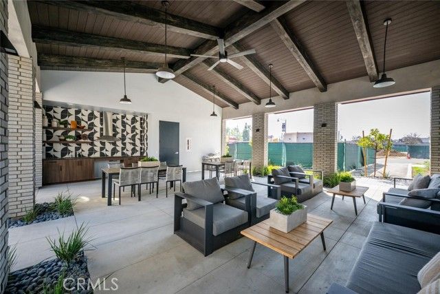 5860 LINDEN 8, Long Beach, CA 90805