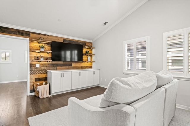 1428 Mackinnon Avenue, Cardiff By The Sea, CA 92007