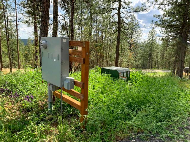 13853 S Serenity Ln, Valleyford, WA 99036