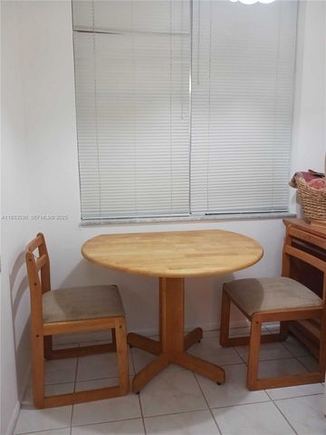 2901 NW 48th Ave 367, Lauderdale Lakes, FL 33313