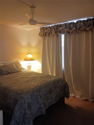 2901 NW 48th Ave 367, Lauderdale Lakes, FL 33313