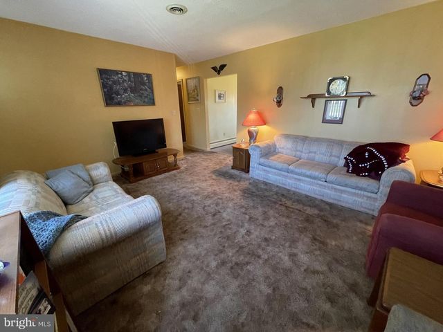 410 OAK ST, Richland, PA 17087