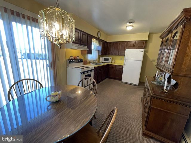 410 OAK ST, Richland, PA 17087