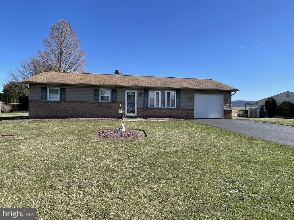 410 OAK ST, Richland, PA 17087