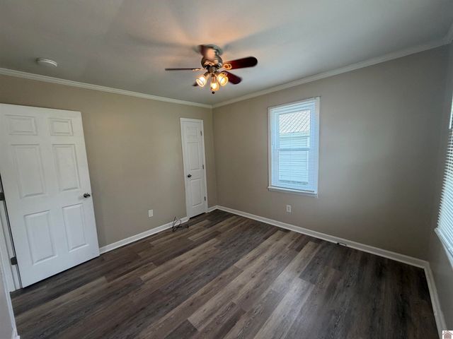 2632 Goodman, Paducah, KY 42003