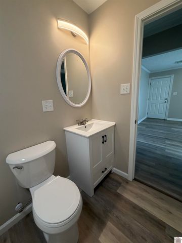 2632 Goodman, Paducah, KY 42003
