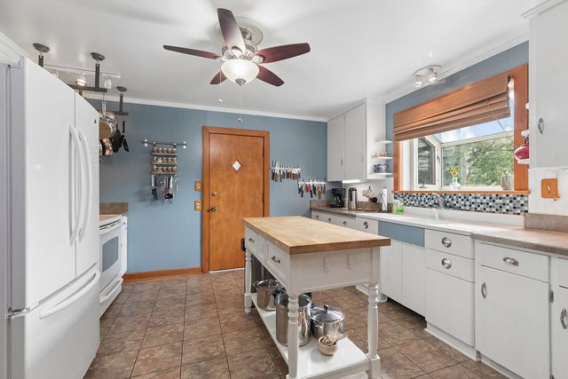 23227 Central Park Avenue, Richton Park, IL 60471